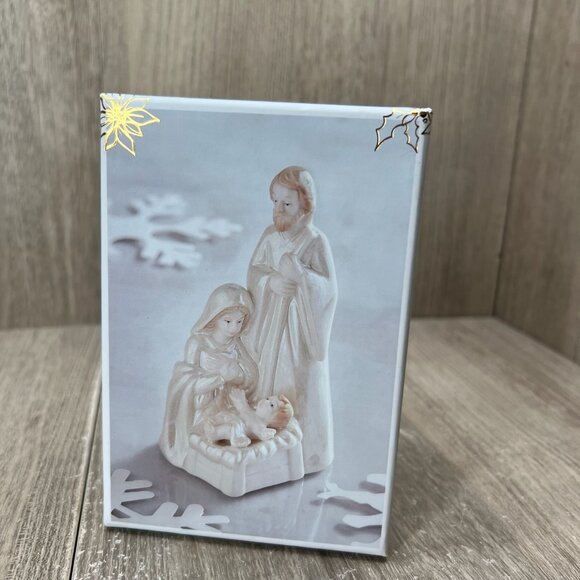 Pier 1 Other - Pier 1 Holy Family Nativity Figurine Iridescent Glazed Porcelain Christmas Decor